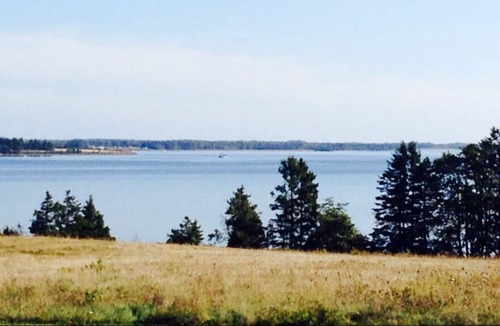 Murray Harbour Cottage | Belleview Beach House cottage with more than 1500 feet waterfront beach....