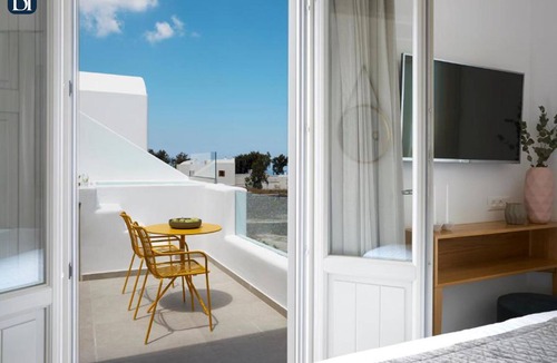 Messaria Apartment | BH390 - C - Suite Santorini