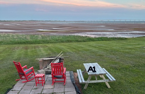 Borden-Carleton Cottage | "Blue Suede View" cottage overlooking the Northumberland Strait