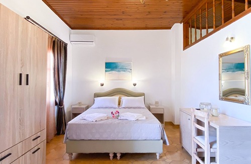 Old Town House | Casa Dasyra