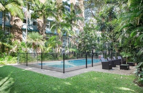 Potts Point Apartment | Central and Secluded Potts Point Paradise with Pool