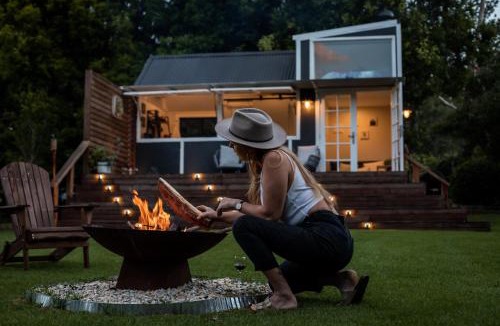 Matcham Ski Chalet | Central Coast Deck and Spa Luxury Tiny House with firepit