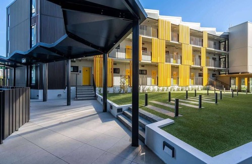 Auckland Central Business District Apartment | Central Stylish Comfy Studio with Swimming Pool