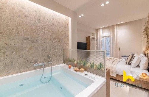 Thissio Apartment | Charming Boho Haven Luxurious Escape in Thisseio!