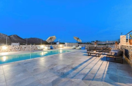 Stavros Villa | Cindy Luxury Villas Crete- Blue private pool private hot tub sea & mountain view