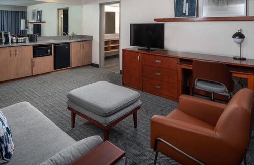 Covington Hotel | Courtyard by Marriott Covington/Mandeville