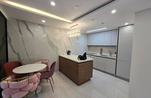Seocho-dong Apartment | Cozy 1-bedroom with AC and WiFi in amazing Seoul