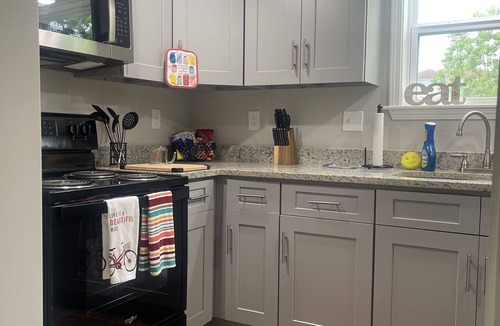 Kenner - Louis Armstrong International Airport House | Cozy 3 bedroom townhome/3 minute from the airport