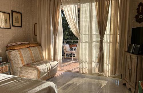 Cannes Apartment | Cozy Cannes Studio - 12 Min Walk To The Beach - Free Parking