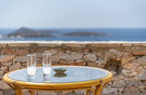 Vissa Villa | Cycladic Aura - Holiday cottage with private pool, panoramic sea and sunset view