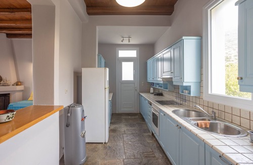 Gavrio Villa | Cycladic Blue Andros