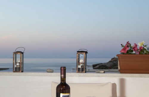 Old Town Naxos Apartment | Cycladic Sea view Mansion near the Castle
