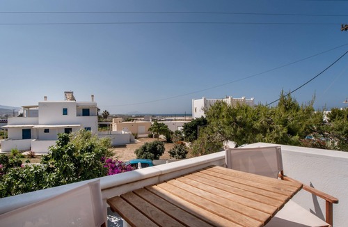 Mikri Vigla Apartment | Deluxe Triple Apartment on the 1st Floor
