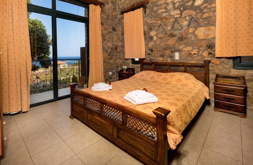 Livadia Villa | Elafonisi Villa with private pool and sea view - 13 min from Elafonisi Beach