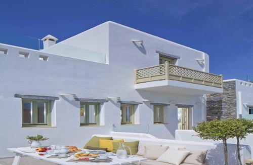 Astypalaia Villa | Elegant Astypalaia Villa | Villa Verde | Hot Tub | 2 Bedrooms