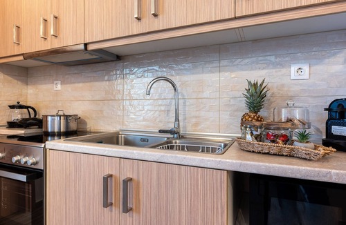 Paradisi House | Elysium Villanova Apartment near Airport