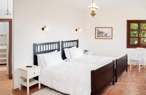 Portaria Condo | Erofili Hotel & Suites - Family Apart 2 Bedrooms