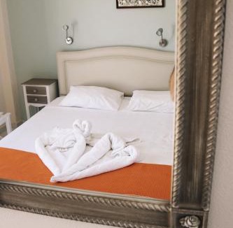 Menetai Apartment | Esperida rooms & studios