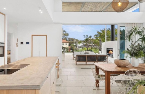 Balgowlah Heights House | Exquisite luxury family haven w/pool, spa and views!