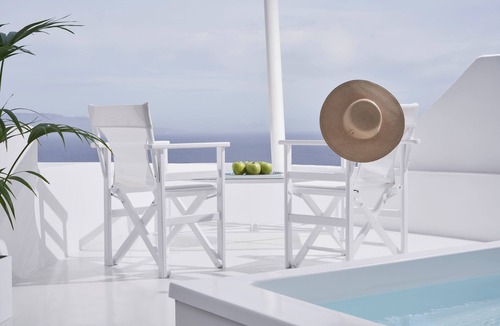 Finikia House | Fava Eco Suites - Executive Suite with Outdoor Private Jetted Tub