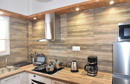 Spata-Artemida Apartment | FK Apartment is Situated 60m Away From the Beach and 10km From the Ath.airport