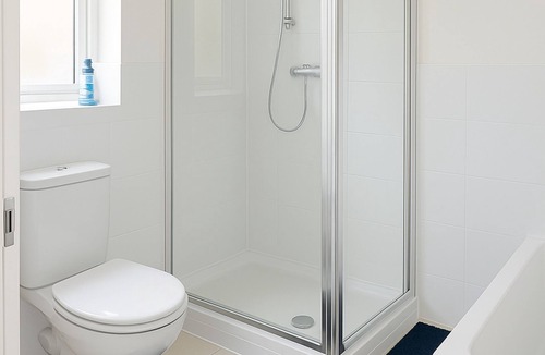 Flat Bush Apartment | Friendly Homestay - Ormiston, Auckland