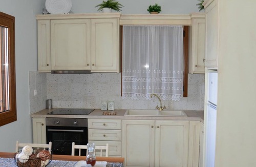 Sourpi Apartment | Goddess Hera Apartment