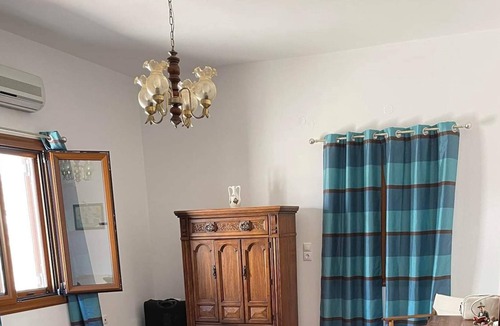 Grikos Villa | Greek Island Villa - Walk to pristine Grikos Bay!
