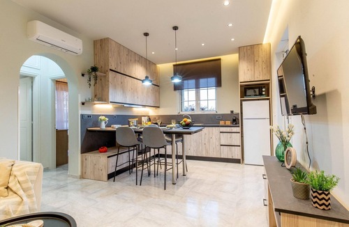 Gennadi House | Große Erde by Interhome