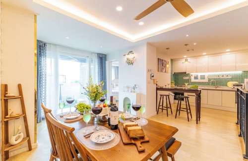Changsin-dong House | Haiyan House, Private Seoul Stay with Courtyard