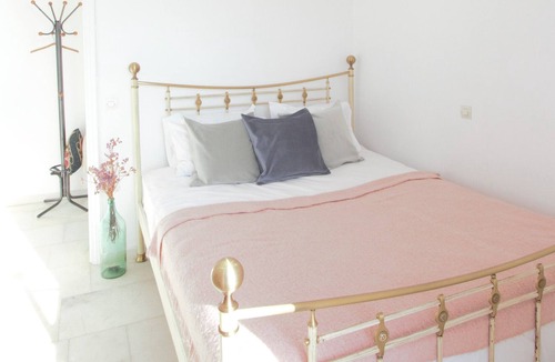 Moutsouna Apartment | "Hippocampus" 2bedroom Apartment with Aegean View and 2 min walk from the beach