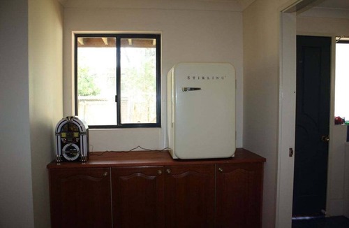 Manyana House | Holiday Haven a basic holiday home in Manyana