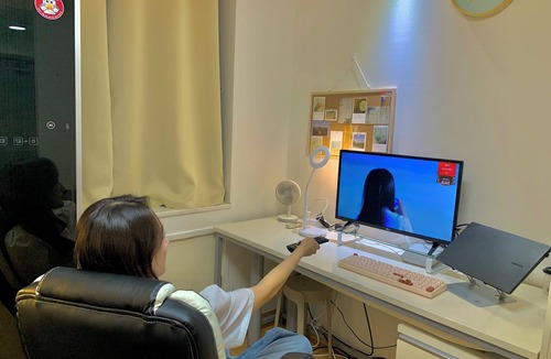 Yangpyeong-dong Apartment | Home office apartment with LG smart Closet, WIFI, entire unit in Yeongdeungpo