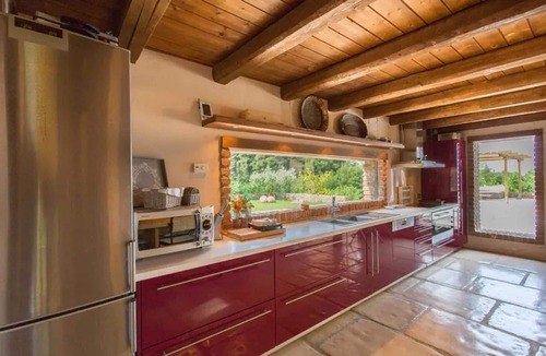 Stratoni Villa | Homerez - Villa in Dhamiá