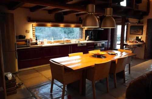 Stratoni Villa | Homerez - Villa in Dhamiá