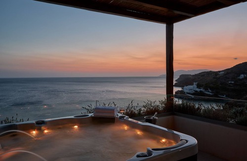 Ios Hotel | Ios Grand Pool Suites