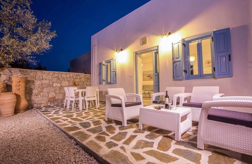 Kalathos House | Kalathos Dream - Blauer Traum by Interhome