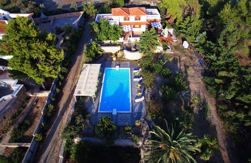 Votsi Villa | Kamelia Villa 2 in Alonissos