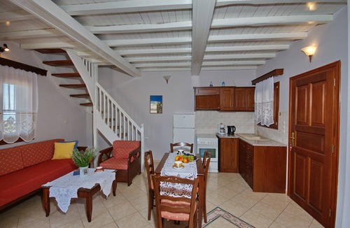 Votsi Villa | Kamelia Villa 3 in Alonissos