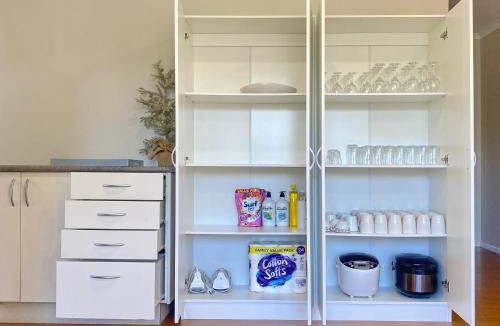 Kingsland House | Kingsland Spacious 10BR 6BH Home - RARE FIND