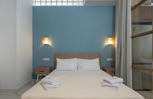 Kolymvari Apartment | Kyma Accommodation Beachfront apartments