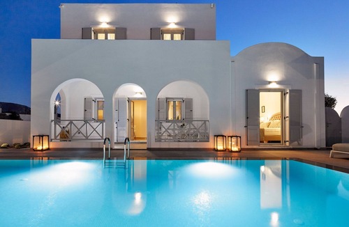 Monolithos Villa | Lavish Santorini Villa | Aegean Serenity Villa | 3 Bedrooms | Private Heated.