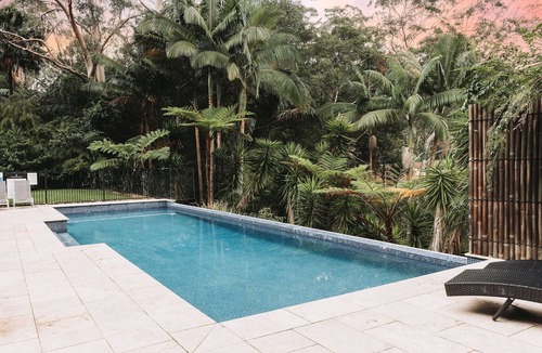 Holgate House | LE CHATEAU - POOL, Terrigal, Sleeps 18, Heated Spa, 8 Bedrooms, Acreage stay