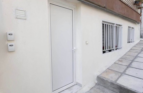 Neapoli-Sykies Apartment | Le Floor, Urban Escape near Thessaloniki center