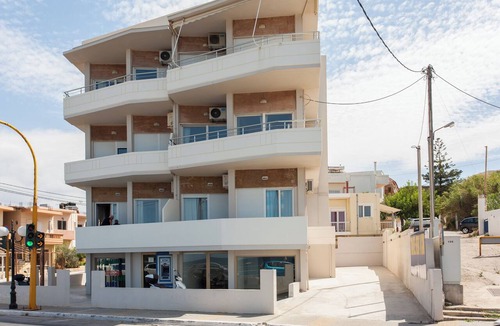Kato Galatas Apartment | Lily of Crete 1 - Seaview & Beachfront Apartments