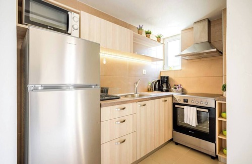 Kato Galatas Apartment | Lily of Crete 2 - Seaview & Beachfront Apartments