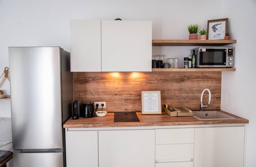Kastraki Apartment | Luxury Sea View Apartment in Kastraki with Sea View, Wi-Fi, and Air Conditioning