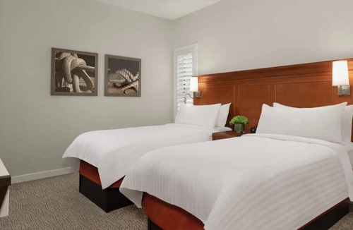Beach Lagoon Villa | Marriott's Monarch at Sea Pines - Garden View - 2 Bedroom - Full Resort Access