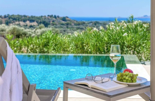 Archangelos Villa | Massari Hills Villa 8
