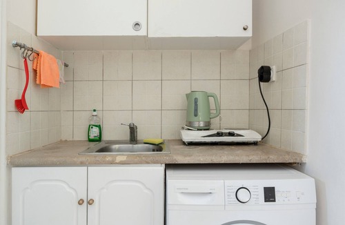 Mirties Apartment | Melina's Sunset – Family Apartment with 2 Bedrooms, 2 Bathrooms & Stunning Sea Sunset Views